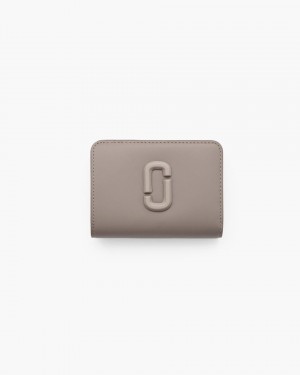 Petits Portefeuilles Marc Jacobs The Covered J Marc Mini Compact Wallet Femme Cement | 801DWYILH
