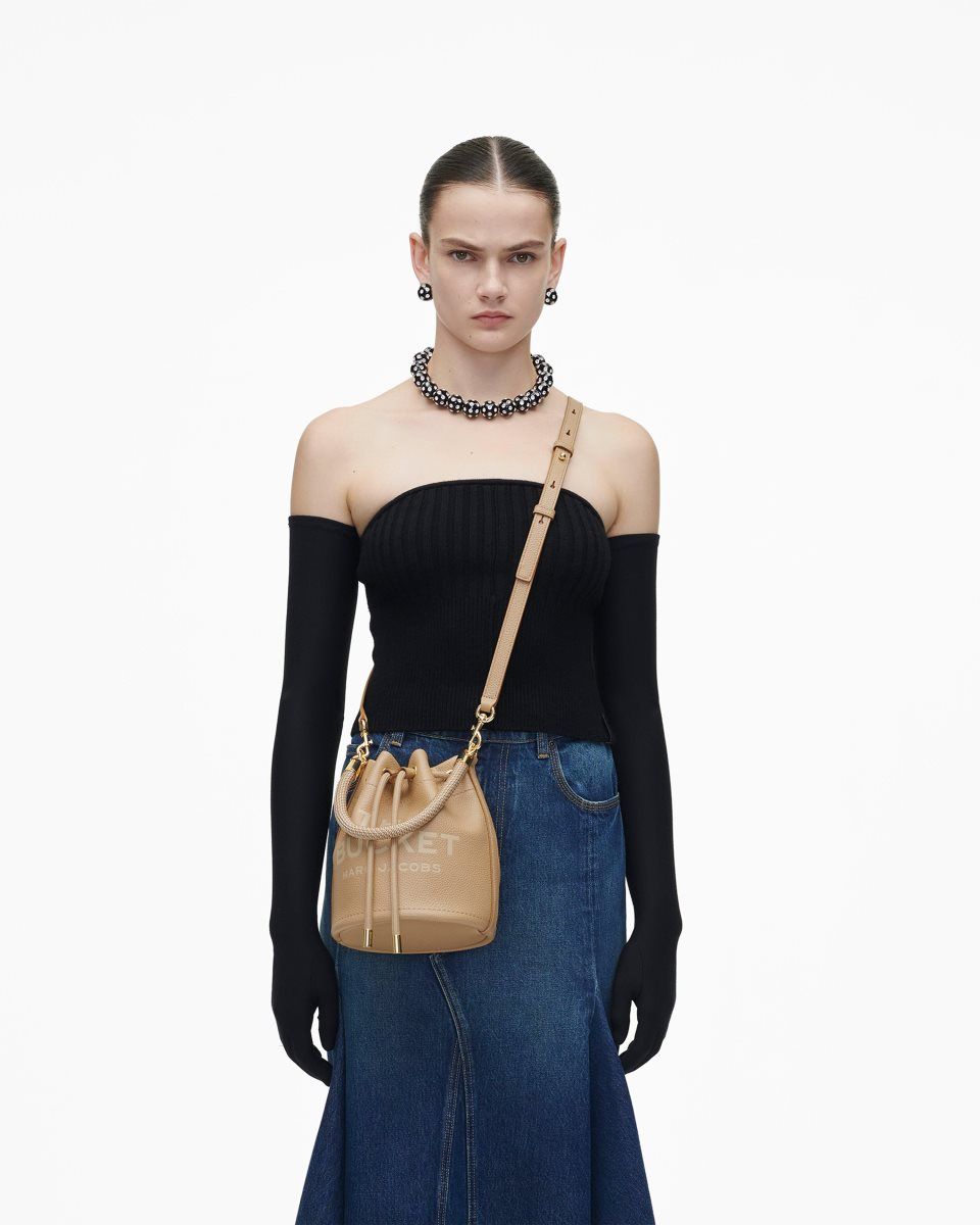 Sac Bandoulière Marc Jacobs The Leather Bucket Bag Femme Marron | 106HXBNYS