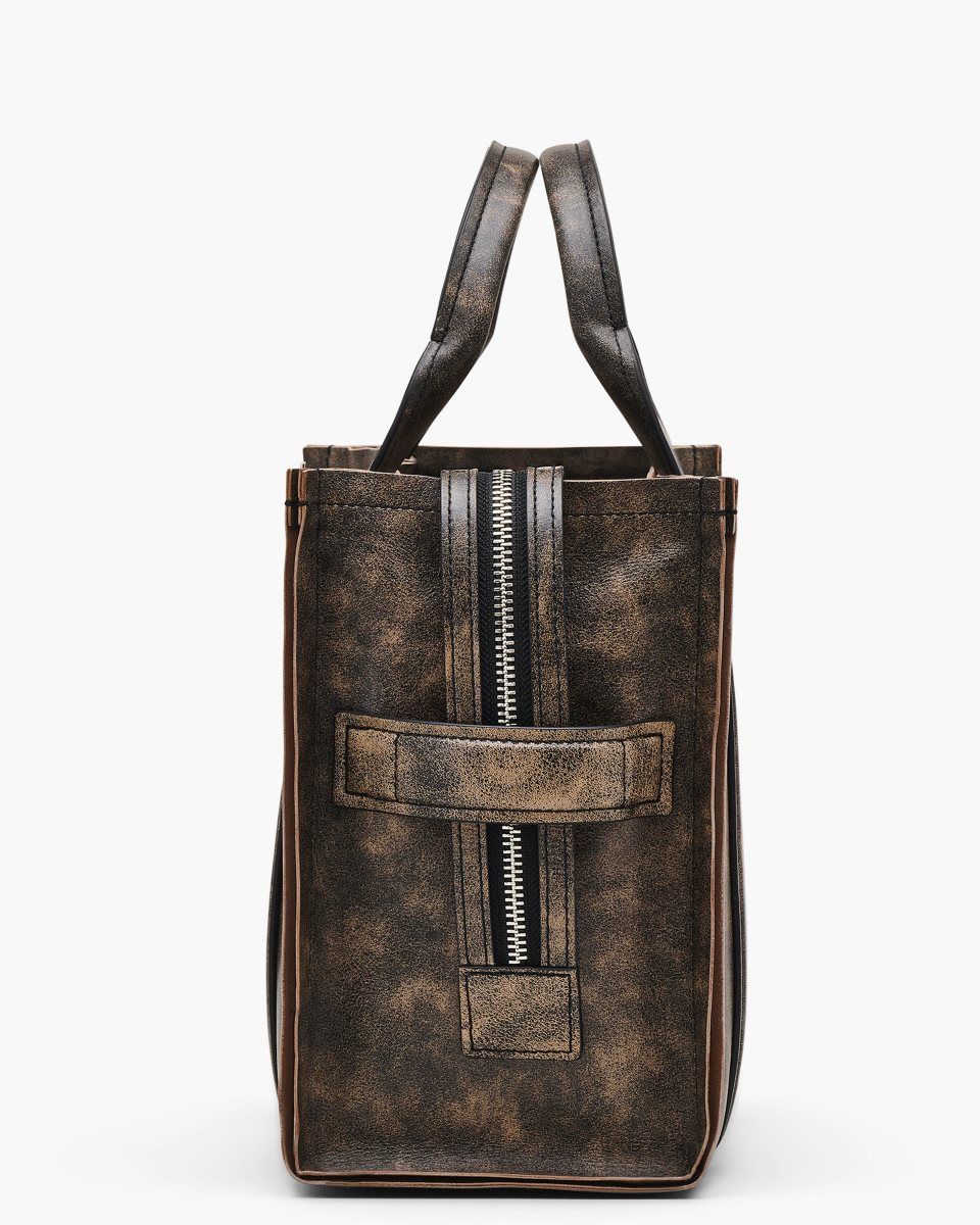 The Tote Bag Marc Jacobs The Distressed Leather Medium Tote Bag Femme Marron | 712FWEMHL